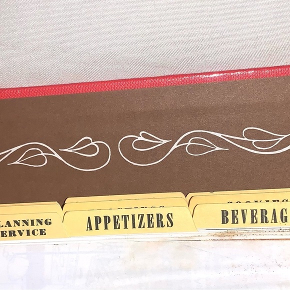 Betty Crocker's Picture Cook Book Binder 1998 Facsimile of 1950 Edition - Picture 9 of 13